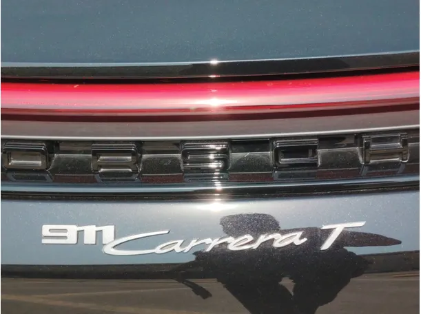 Car image 35