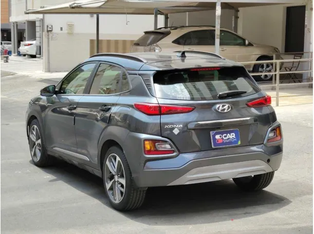 Car image 7