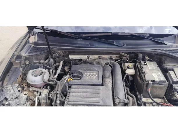 Car image 37