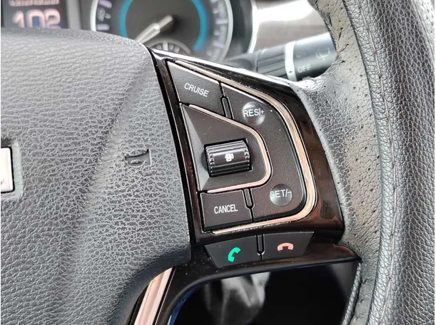 Car image 29