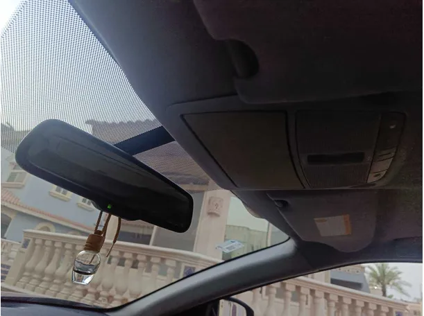 Car image 30