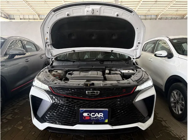 Car image 21