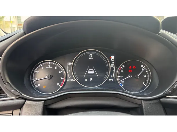 Car image 21