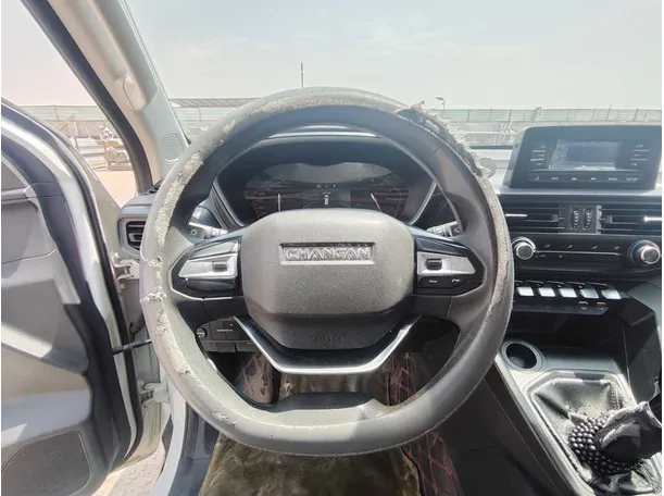 Car image 21