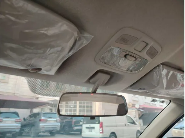 Car image 39