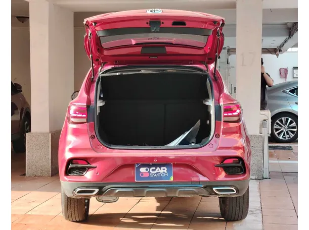 Car image 28