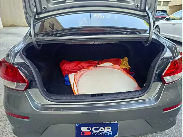Car image 24