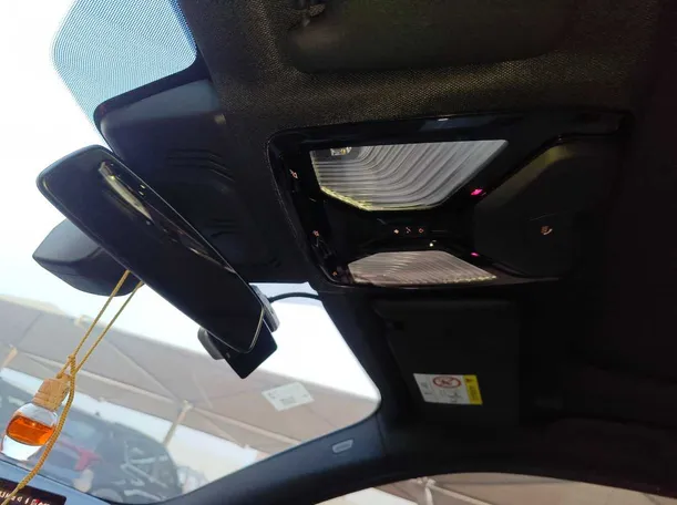 Car image 41