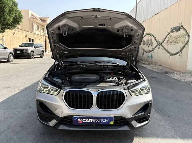 Car image 28