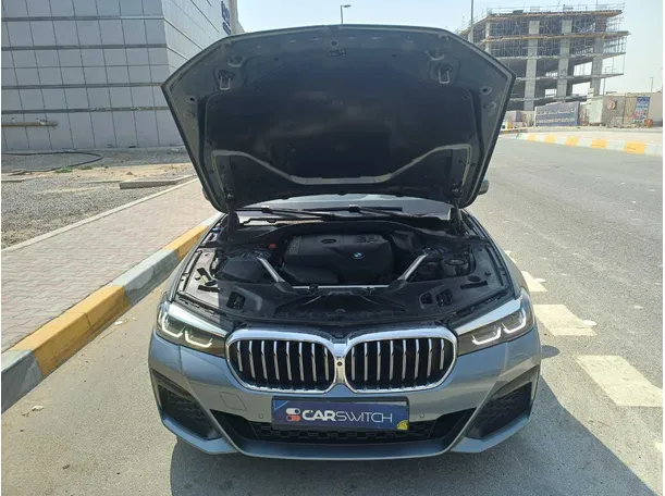 Car image 24