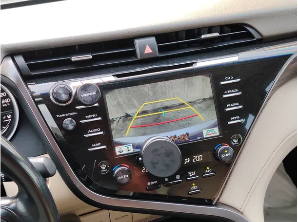 Car image 22