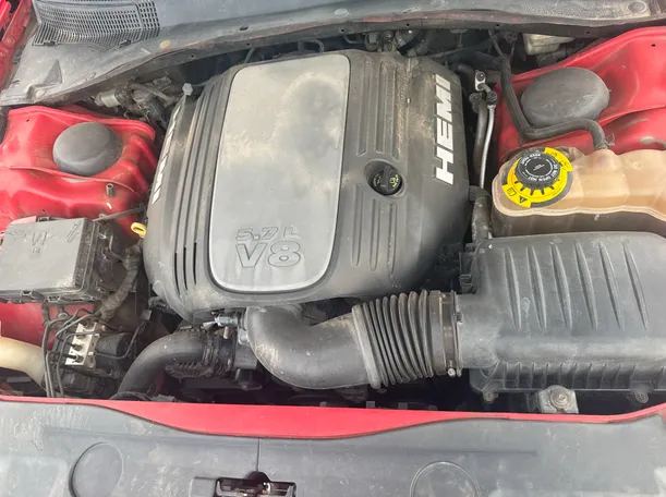 Car image 8