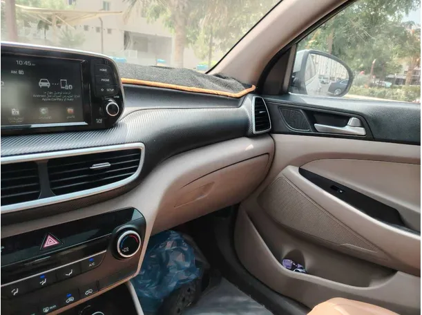 Car image 29