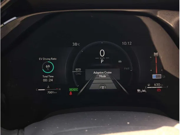 Car image 17