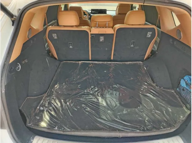 Car image 31