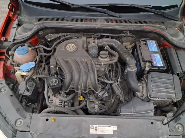 Car image 21