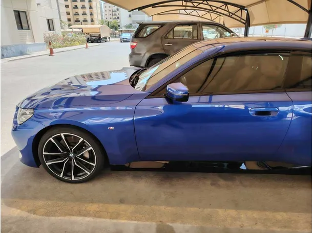 Car image 9