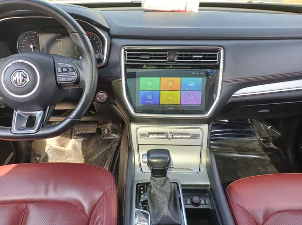 Car image 16