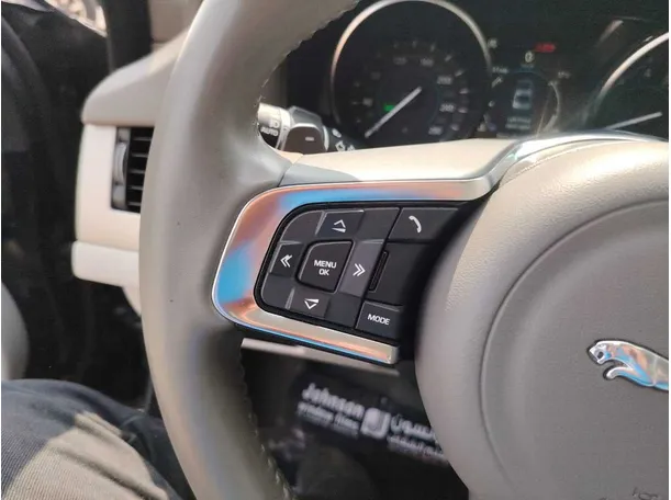 Car image 41