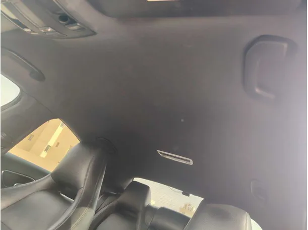 Car image 25