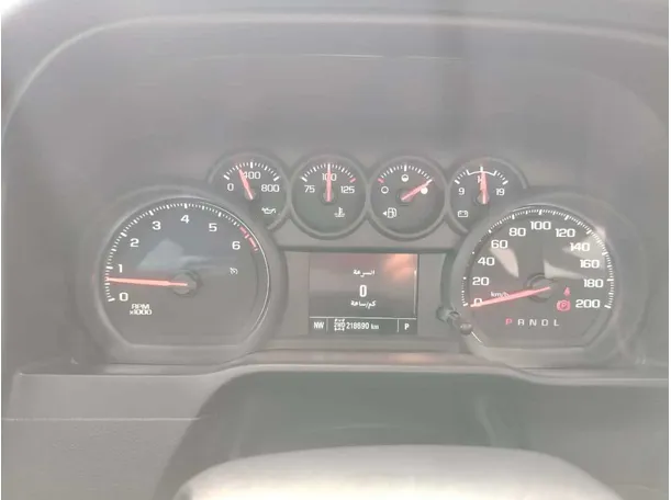 Car image 30