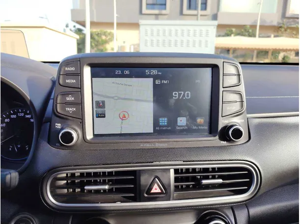 Car image 21