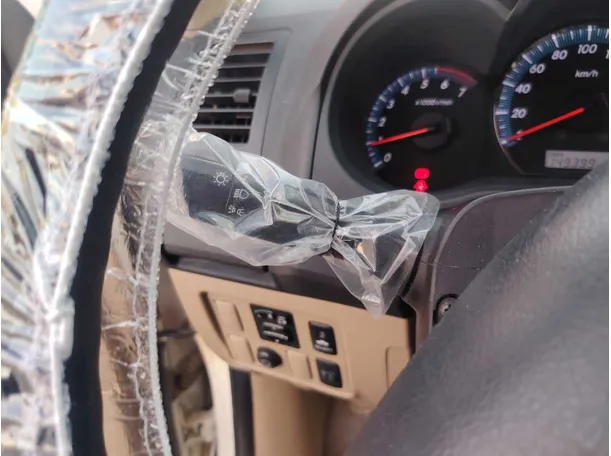 Car image 26