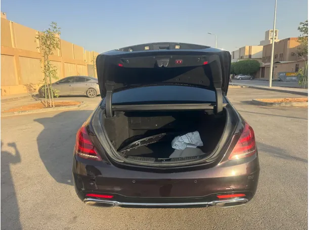 Car image 22