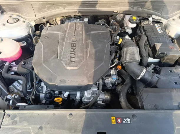 Car image 33