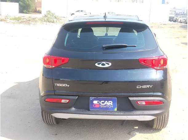 Car image 6