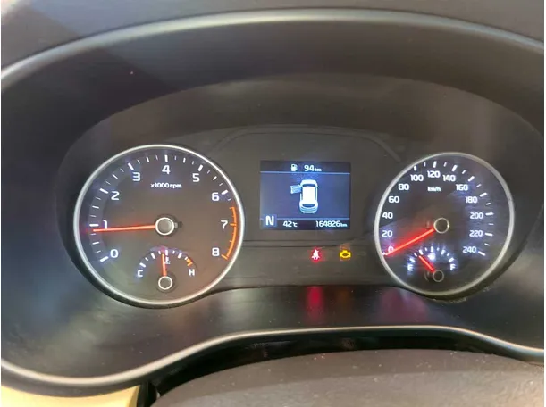 Car image 24