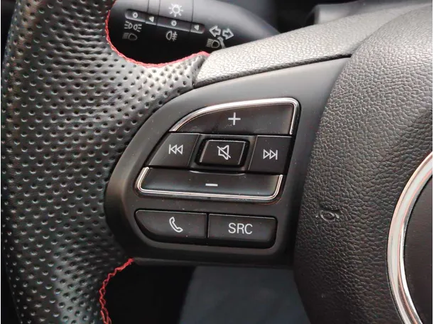 Car image 31