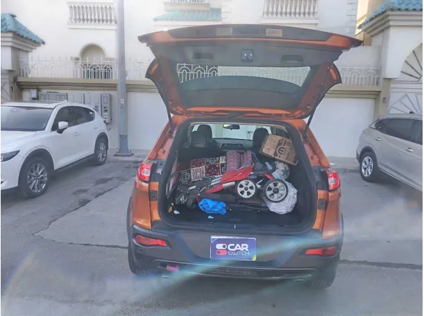 Car image 29