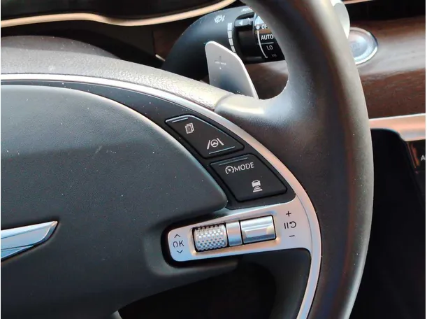 Car image 37