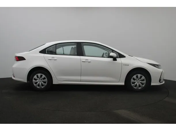 Car image 13