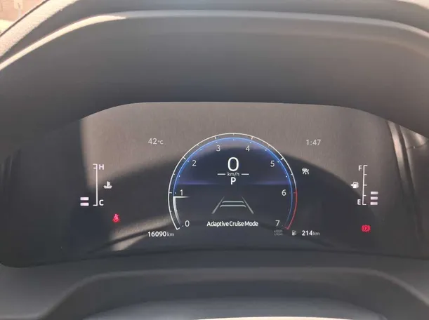 Car image 18