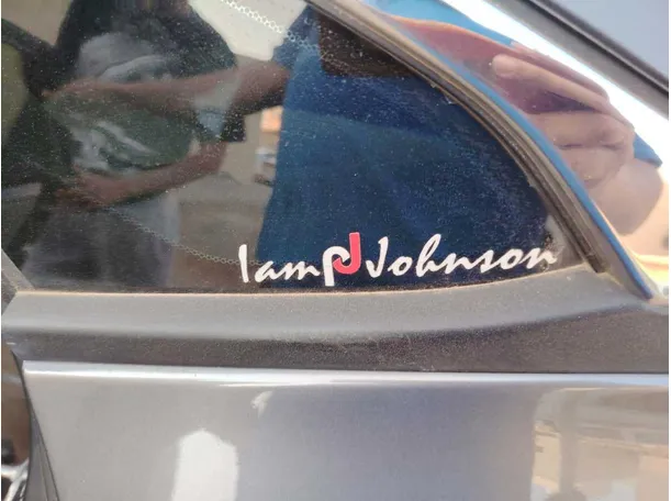 Car image 39
