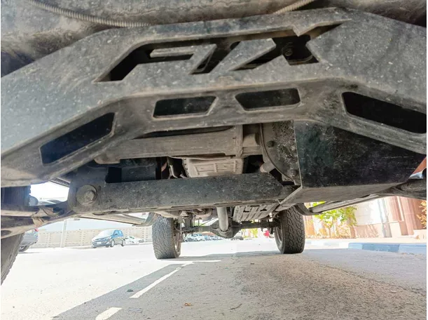 Car image 35