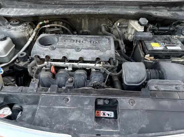 Car image 27