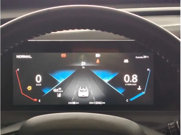 Car image 31