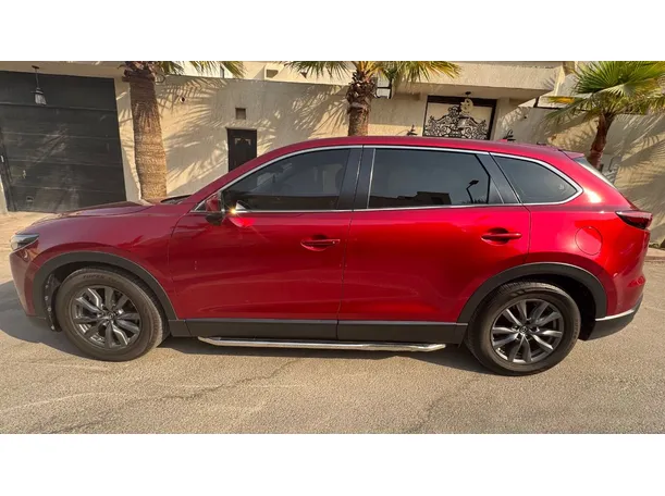 Car image 8