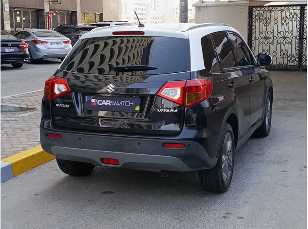 Car image 7
