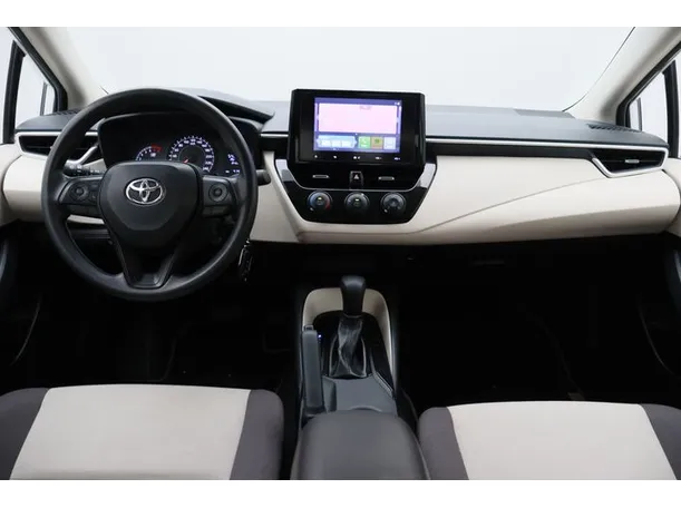 Car image 14