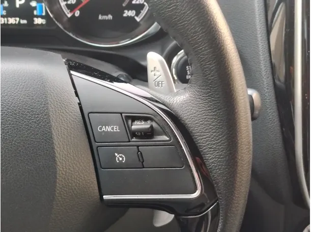 Car image 29