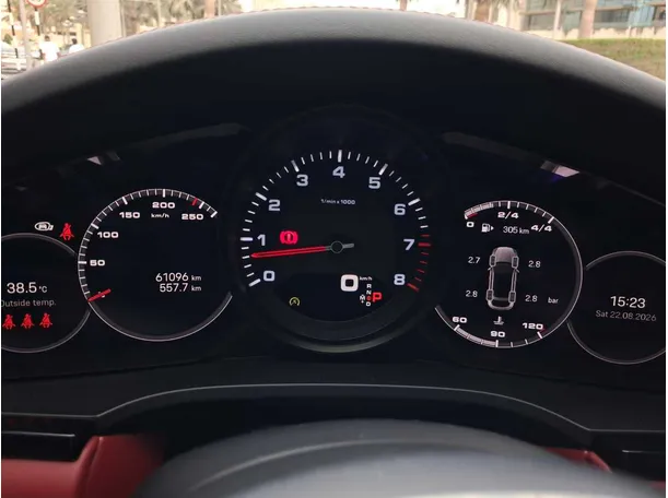 Car image 22