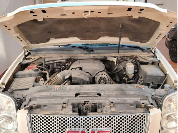 Car image 40