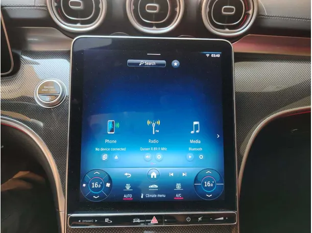 Car image 24