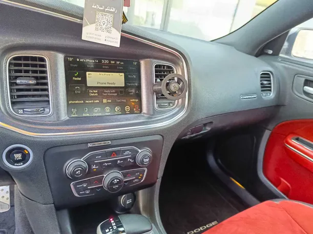 Car image 24