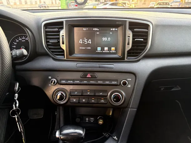 Car image 21