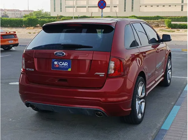 Car image 5